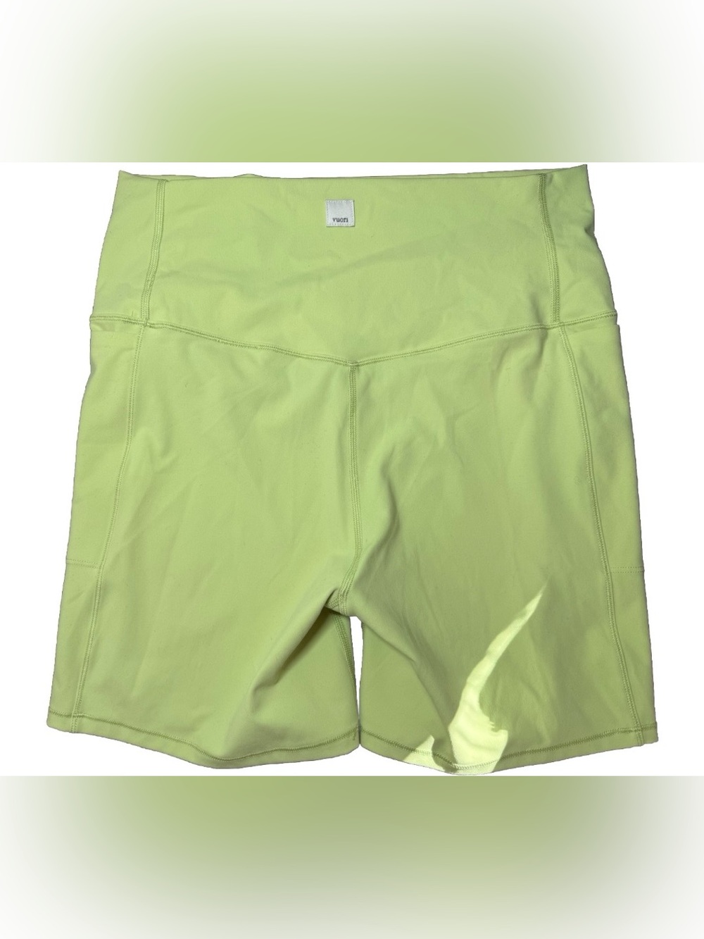 Vuori Daily Shorts 5” Women’s Large Lime Green High Rise Biker Shorts